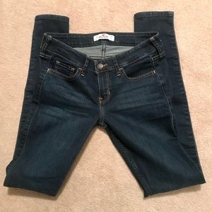 Hollister jeans 1R, W 25 L 31  No signs of wear!